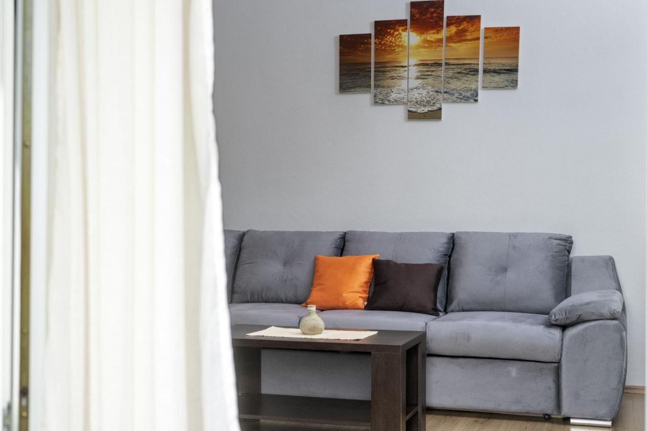Apartment Jelcic Podstrana Eksteriør billede