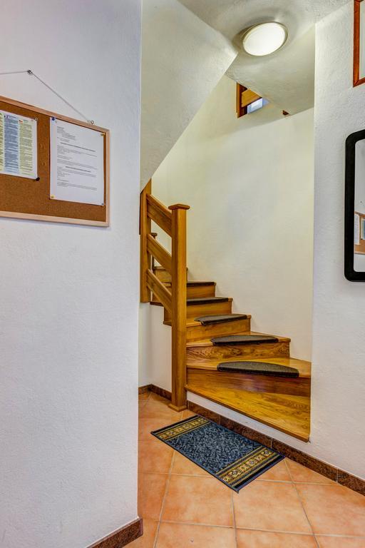Apartment Jelcic Podstrana Eksteriør billede